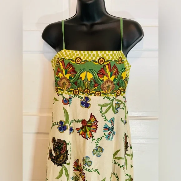 Floral Green and Cream Dress - Picture 3 of 8